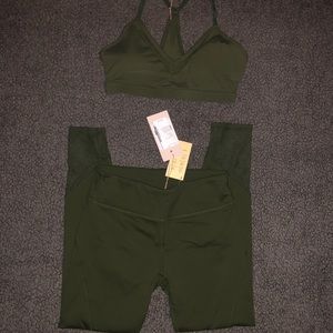 Demi Lovato Fabletics Set